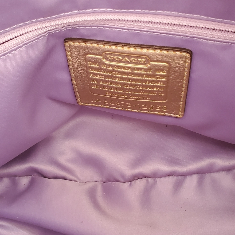 Purse - Picture 3 of 7